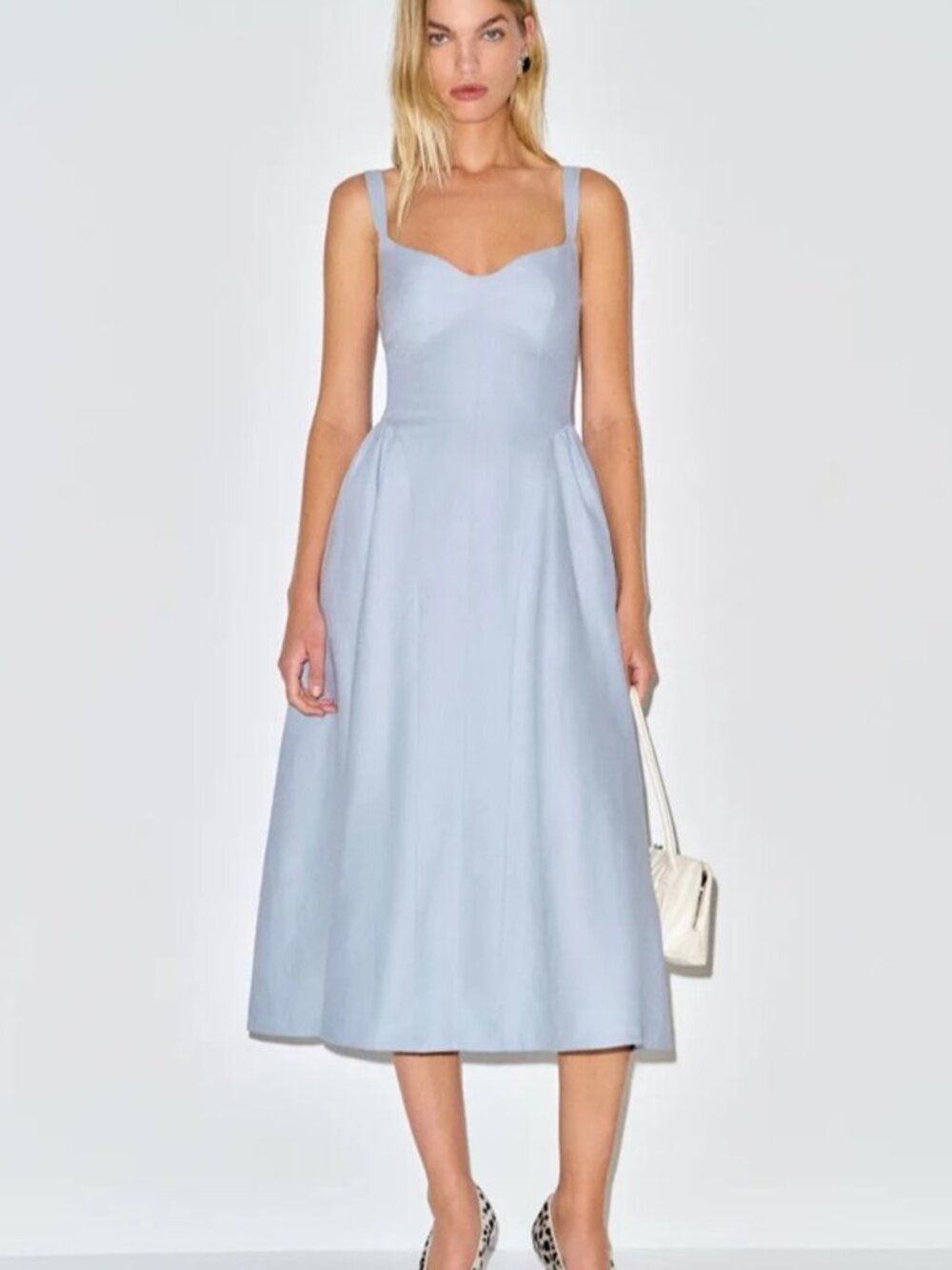 NEW Reformation Birdie Linen Sleeveless Midi Dress Cloud Blue US 2 UK 6 - Picture 5 of 15